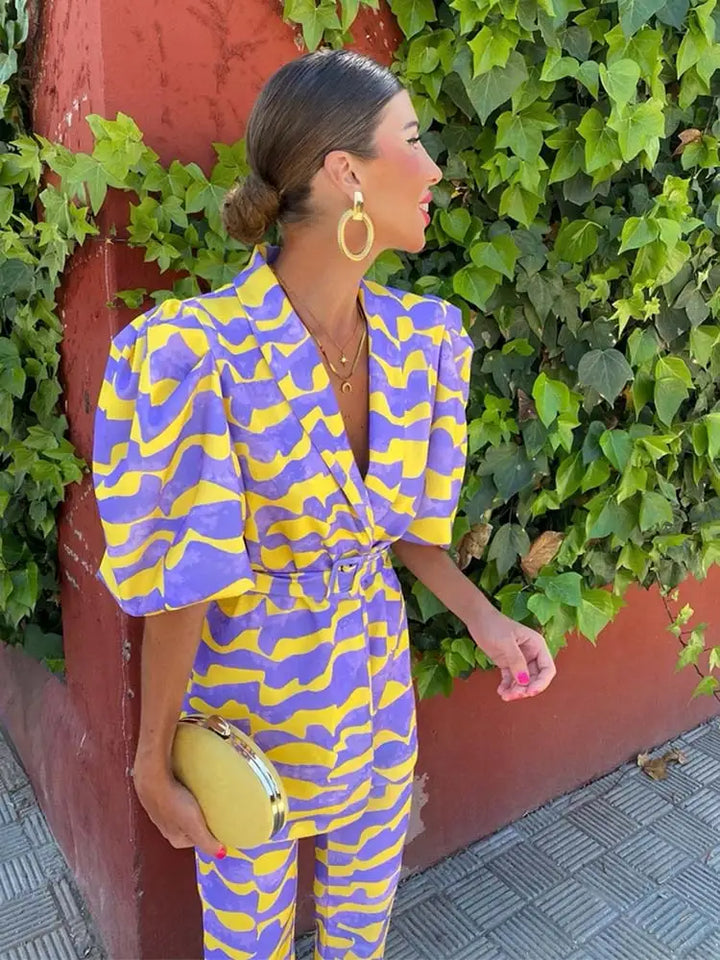 Tanya - Modern and Striking Suit