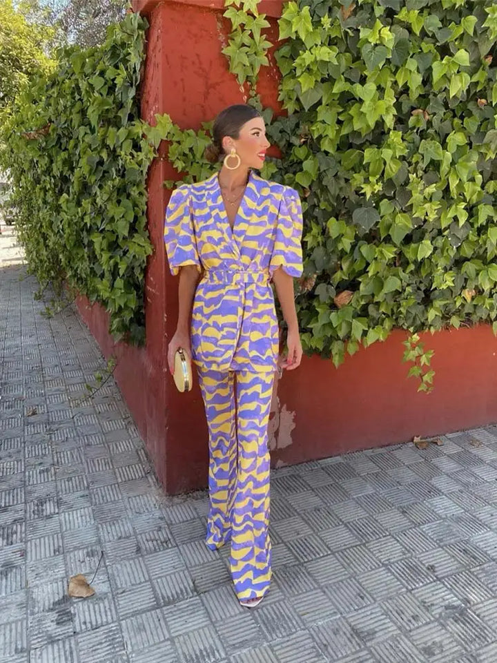 Tanya - Modern and Striking Suit