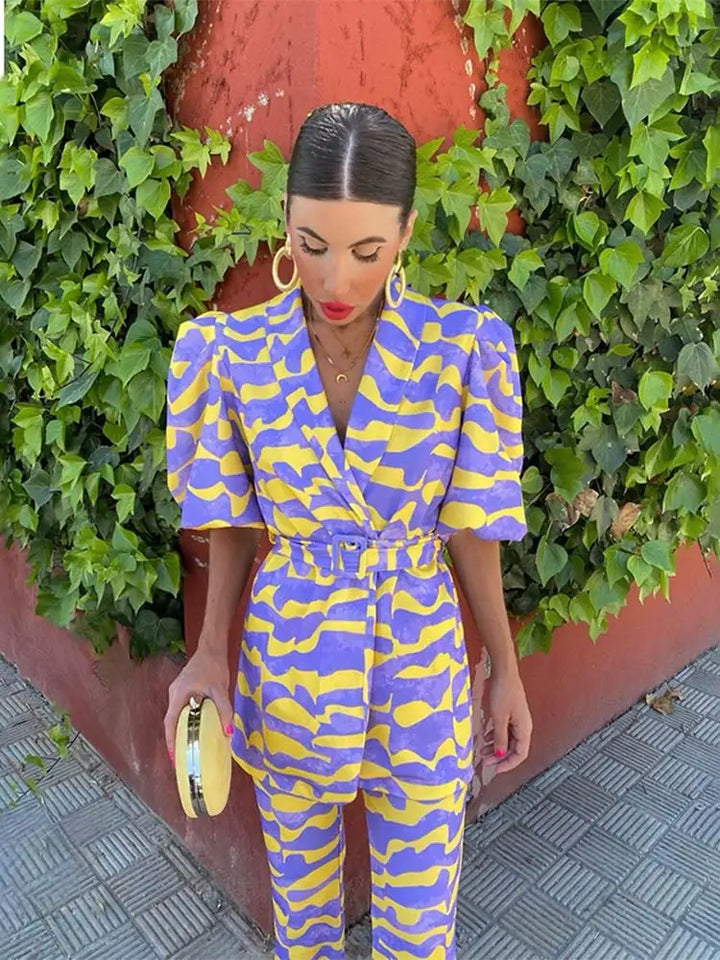 Tanya - Modern and Striking Suit