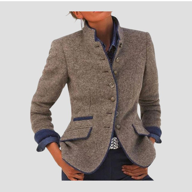 Ayla - Elegant clothes with long moulds