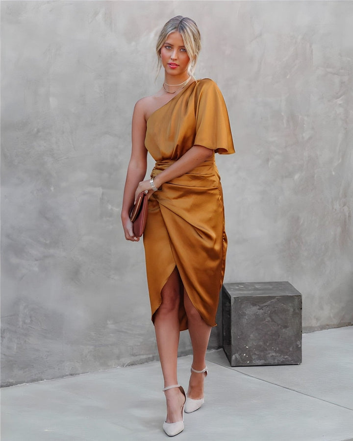 Sadie - Elegant Asymmetrical Dress